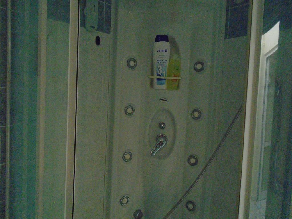 Garden Apartment 罗希姆诺 外观 照片